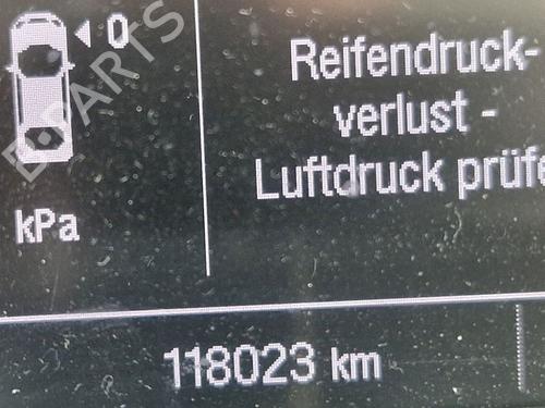 starter-opel-corsa-e-x15-2014-32985304 main image