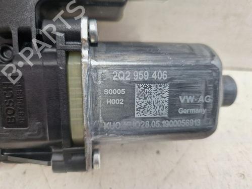 Right front window motor VW T-CROSS (C11, D31) 1.0 TSi | BP38233935E20 - Image 2