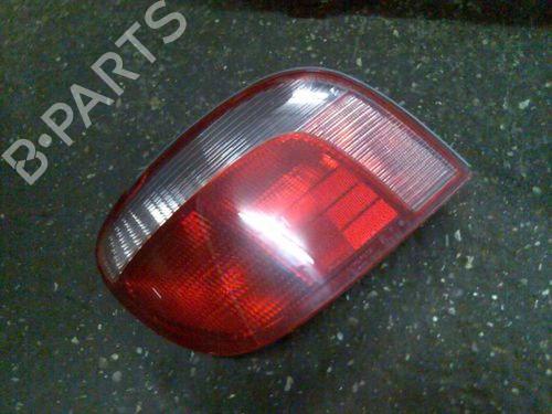 Używane Lampa tylna lewa TOYOTA YARIS (_P1_) 1.0 (SCP10_, SCP10R) (68 hp) 15694121