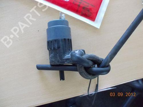 Used Washer pump FIAT IDEA (350_) 1.3 D Multijet (70 hp) 15696045