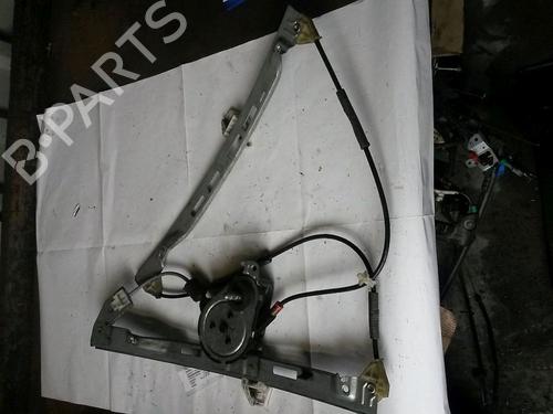 Vindusheismekanisme venstre foran PEUGEOT 206 Hatchback (2A/C) 1.1 i (60 hp) 30639558
