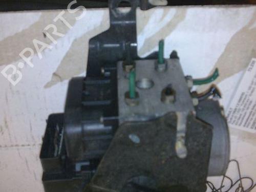 Used ABS pump RENAULT CLIO II (BB_, CB_) 1.2 (BB0A, BB0F, BB10, BB1K, BB28, BB2D, BB2H, CB0A,... (58 hp) 15696575