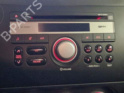 Used Radio Radio FIAT SEDICI (189_) 1.9 D Multijet 4x4 (120 hp) 33164649 33164649