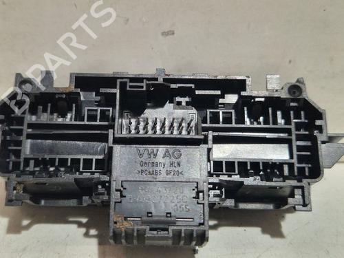 Switch SKODA SUPERB III Estate (3V5) 2.0 TDI | BP32371041I30