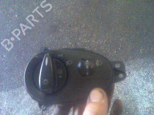 Commande de phare FORD FOCUS I (DAW, DBW) 1.4 16V (75 hp) 15695027