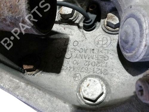 Used Left front steering knuckle BMW 3 Touring (E91) 318 d (143 hp) 22895377