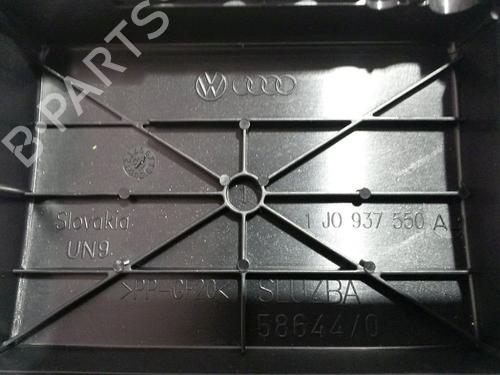 Fuse box SEAT LEON (1M1) 1.9 TDI | BP29044648E1