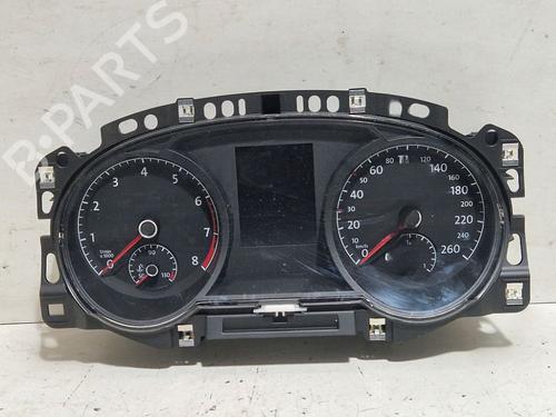 Used Instrument cluster VW GOLF VII (5G1, BQ1, BE1, BE2) 1.0 TSI (86 hp) 30645287