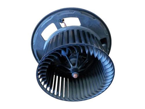 Used Heater blower motor BMW 1 (E87) 116 d (116 hp) 15709471
