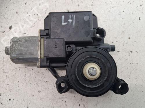 Rudehejsemotor bagstkærm venstre VW POLO V (6R1, 6C1) 1.2 (70 hp) 30628849