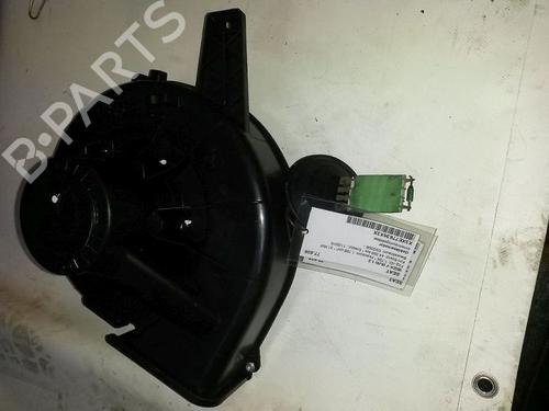 Heater blower motor SEAT IBIZA IV (6J5, 6P1) 1.2 | BP15697978M62 