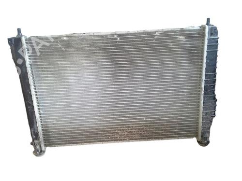 Used Water radiator CHEVROLET AVEO / KALOS Hatchback (T250, T255) 1.2 (84 hp) 15698158