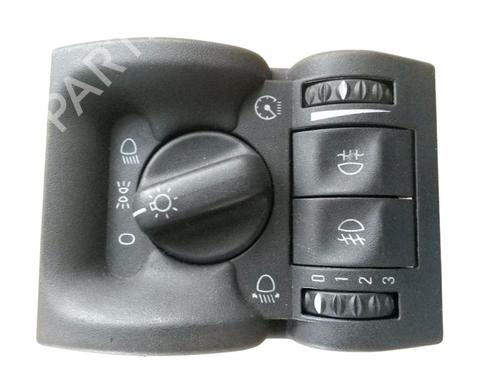 Used Headlight switch OPEL VECTRA B (J96) 1.6 i 16V (F19) (100 hp) 15699721