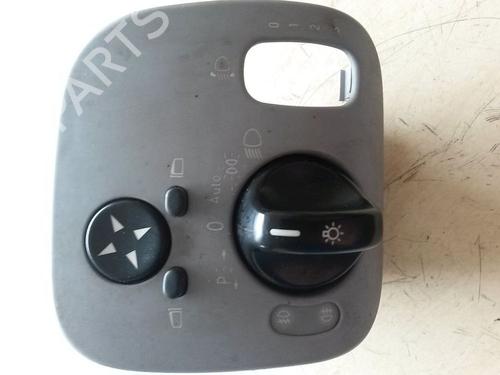 Used Headlight switch MERCEDES-BENZ C-CLASS (W203) C 220 CDI (203.006, 203.008) (143 hp) 20693009