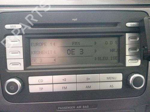 Bilradio VW PASSAT B6 Variant (3C5) 1.9 TDI (105 hp) 21098608
