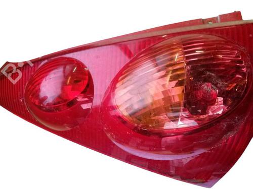 Used Left taillight PEUGEOT 107 (PM_, PN_) 1.0 (68 hp) 15699031