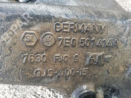 Right rear steering knuckle VW TRANSPORTER T6 Van (SGA, SGH, SHA, SHH) 2.0 TDI 4motion | BP30639845M28