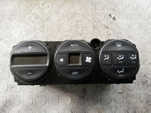 Commande Chauffage OPEL VECTRA B (J96) 2.0 DTI 16V (F19) (101 hp) 15704311