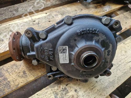 front-differential-bmw-x3-e83-2003-2004-2005-2006-2007-2008-2009-2010-2011-37080767 main image