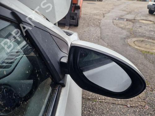 Used Right mirror MAZDA 2 (DE_, DH_) 1.3 (DE3FS) (75 hp) 31071568