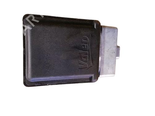 Used Electronic module RENAULT MEGANE III Grandtour (KZ0/1) 1.5 dCi (KZ09, KZ0D, KZ1G, KZ29, KZ14, KZ1W, KZ10, KZ1F,... (110 hp) 15708631