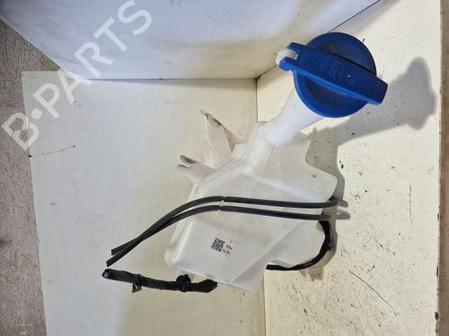 windscreen-washer-tank-kia-rio-iv-yb-sc-fb-2017-37076691 main image