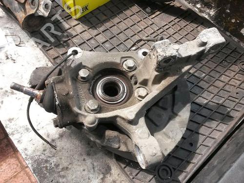 Used Right front steering knuckle VOLVO S60 I (384) R 2,5 T AWD (300 hp) 17800856