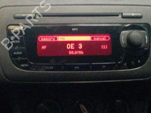 Radio SEAT IBIZA III (6L1) 1.4 16V | BP27670093E6 
