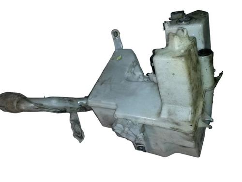 Used Windscreen washer tank PEUGEOT 407 SW (6E_, 6D_) 2.0 HDi 135 (136 hp) 15703473