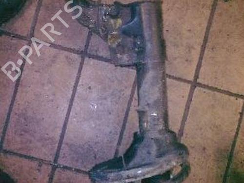 Used Left front shock absorber HYUNDAI SANTA FÉ I (SM) 2.0 CRDi (113 hp) 15695784