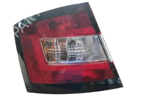 Used Left taillight SKODA FABIA III (NJ3) 1.0 (60 hp) 15705904