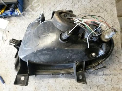 Right headlight RENAULT CLIO II (BB_, CB_) 1.2 (BB0A, BB0F, BB10, BB1K, BB28, BB2D, BB2H, CB0A,... | BP15704071C29 