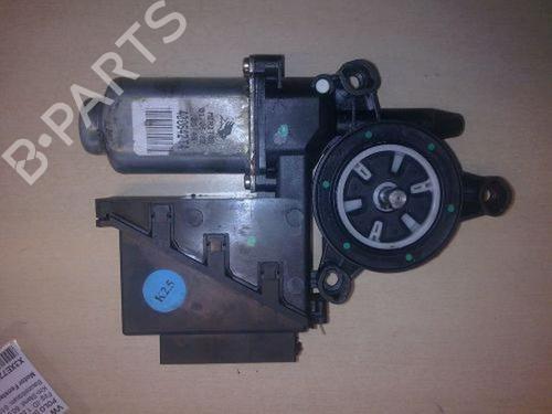 Used Right front window motor VW POLO IV (9N_, 9A_) 1.2 (54 hp) 15696362