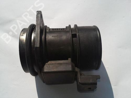 Used Mass air flow sensor RENAULT MEGANE II (BM0/1_, CM0/1_) 1.9 dCi (BM0G, CM0G) (120 hp) 15697114