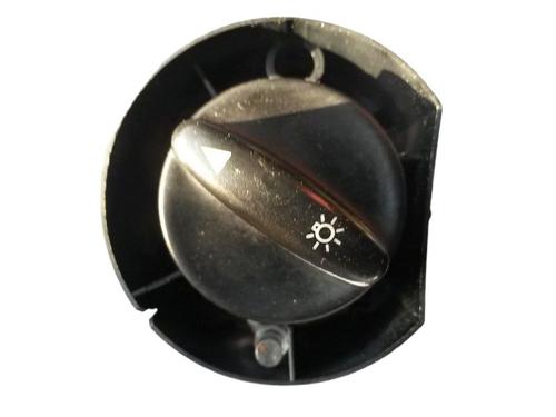 Used Headlight switch AUDI A6 C5 (4B2) 2.5 TDI (150 hp) 15698775