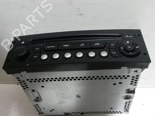 Radio CITROËN C3 II (SC_) 1.4 (73 hp) 30639489