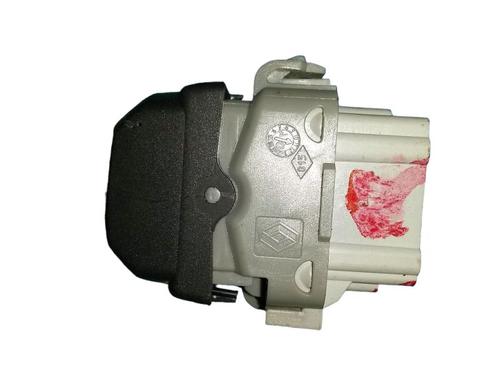 Used Switch RENAULT LAGUNA II Grandtour (KG0/1_) 2.2 dCi (KG0F, KG1N) (140 hp) 15702181