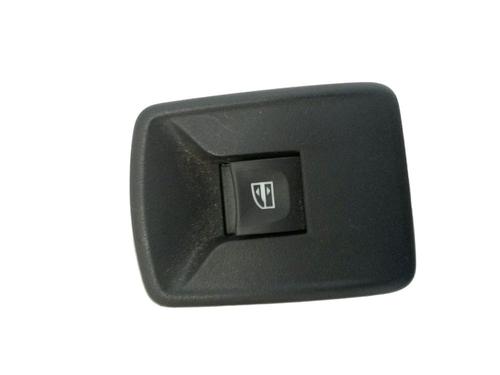 Used Switch DACIA SANDERO II TCe 90 (B8M1, B8MA, B8AC) (90 hp) 17593705
