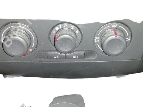 Used Climate control SEAT IBIZA III (6L1) 1.2 12V (70 hp) 15701865