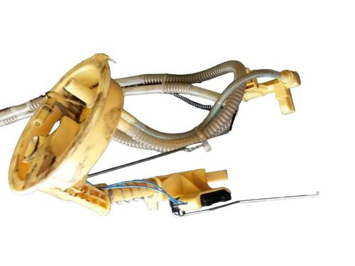 Used Fuel pump BMW 3 (E90) 320 d (163 hp) 15704772