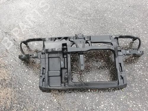 Frontplate/Frontkurv VW GOLF IV (1J1) 1.4 16V (75 hp) 15703060
