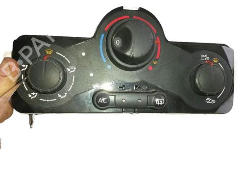 Used Climate control RENAULT CLIO III (BR0/1, CR0/1) 1.5 dCi (C/BR0G, C/BR1G) (68 hp) 15702631
