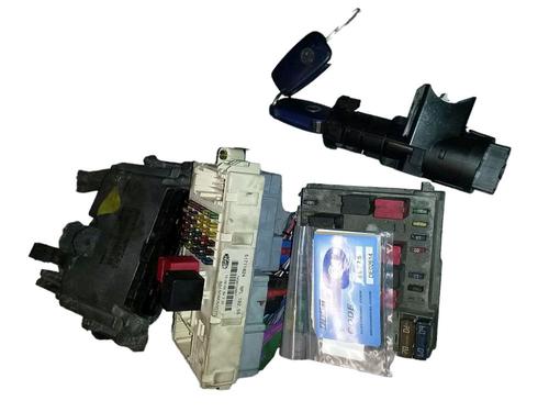 Used Engine control unit (ECU) FIAT STILO Multi Wagon (192_) 1.9 JTD (115 hp) 26732796