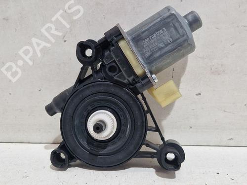 Motor elevalunas trasero izquierdo SKODA SUPERB III Estate (3V5) 2.0 TDI (150 hp) 32398269