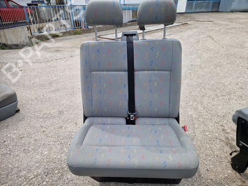 Used Right front seat Right front seat VW TRANSPORTER T5 Bus (7HB, 7HJ, 7EB, 7EJ) 1.9 TDI (105 hp) 34446916 34446916