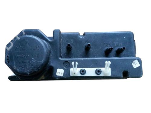 Used Central lock pump MERCEDES-BENZ E-CLASS (W210) E 320 (210.055) (220 hp) 30639595