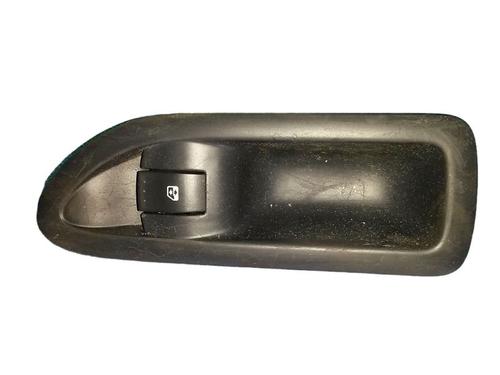 Used Switch RENAULT LAGUNA II Grandtour (KG0/1_) 2.2 dCi (KG0F, KG1N) (140 hp) 15702180