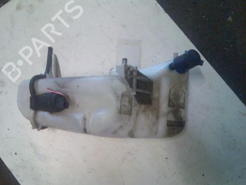 Used Washer pump LANCIA Y (840_) 1.2 (840AA, 840AF1A) (60 hp) 15694317