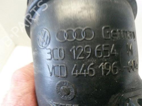 Air filter box SKODA OCTAVIA II Combi (1Z5) 1.6 TDI | BP18068946M87