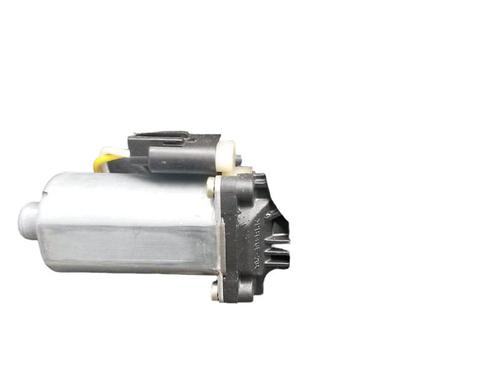 Rudehejsemotor forskærm venstre FORD FUSION (JU_) 1.4 TDCi (68 hp) 15699621